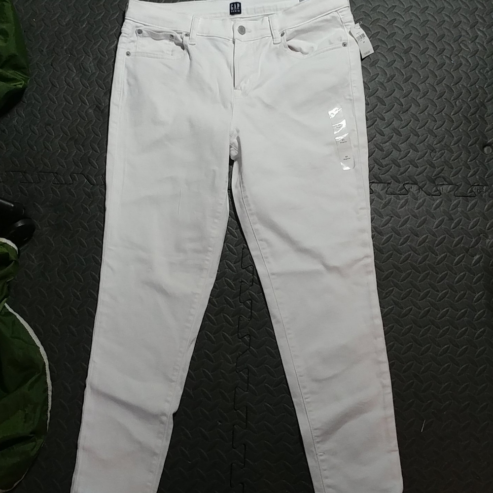 Gap white jeans
